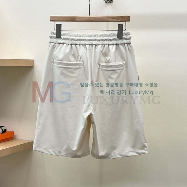 ���� ���ڷ� ��ġ�ڸ� �ݹ��� 2343523