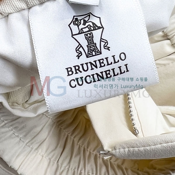 ���� ���ڷ� ��ġ�ڸ� �ݹ��� 2343533