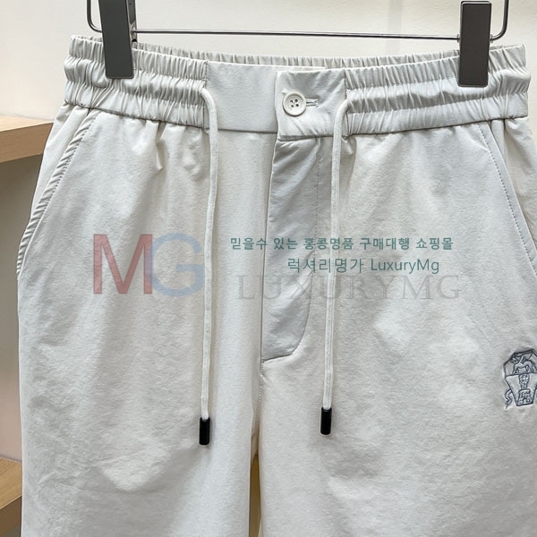 ���� ���ڷ� ��ġ�ڸ� �ݹ��� 2343533