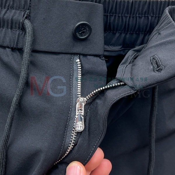 ���� ���ڷ� ��ġ�ڸ� �ݹ��� 2343533-1