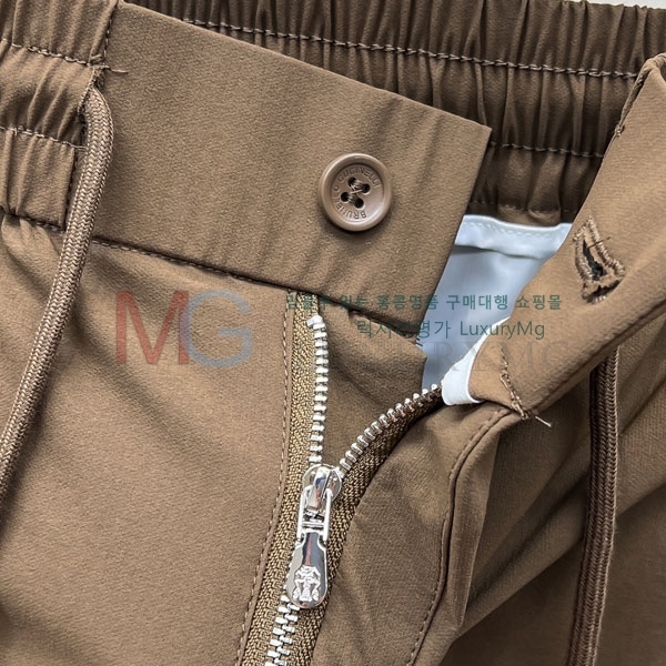 ���� ���ڷ� ��ġ�ڸ� �ݹ��� 2343523-3