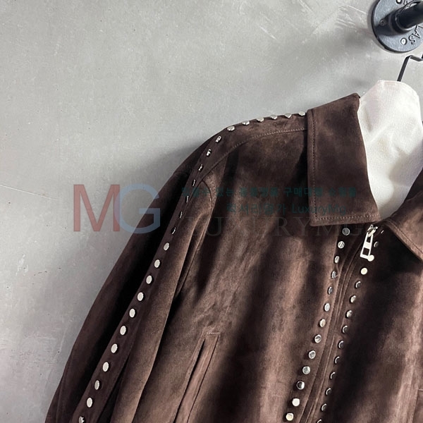 ���� �ο��� �簡�� ���� LOW244502-11