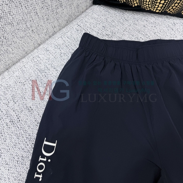 ���� ��� û���� 2343549-1