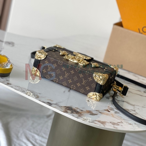 ���̺��� �ڶ�� �� M13738-150