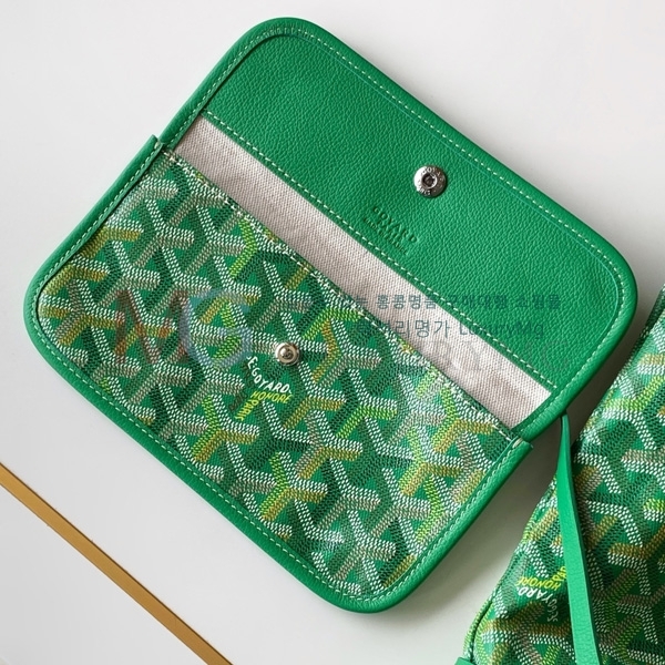 ���ߵ� ȣ���� G812200-2