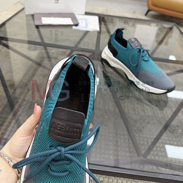 ���� ����Ƽ  ����Ŀ�� BT622366