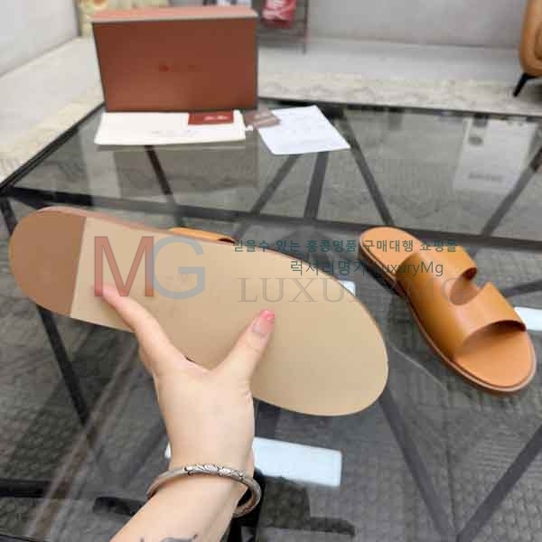 ���� �η�**�� ������ LP500310-1