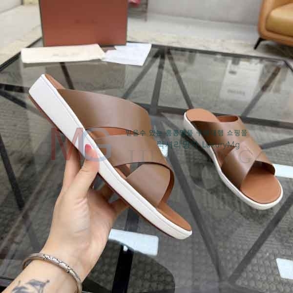 ���� �η�**�� ������ LP5000215-2