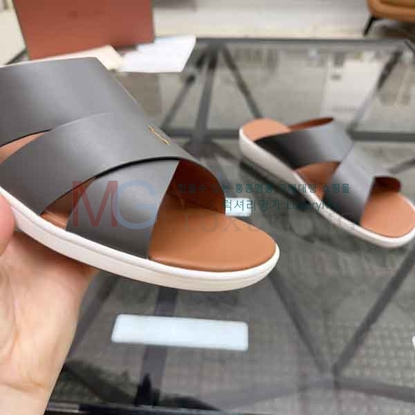 ���� �η�**�� ������ LP5000215-3