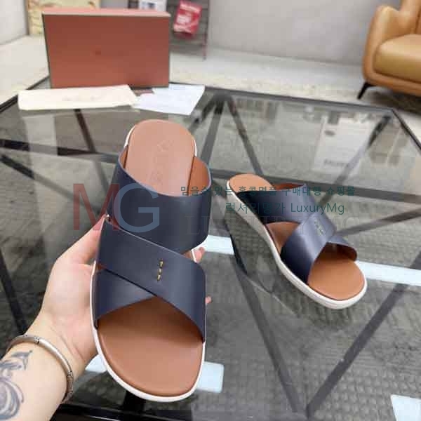 ���� �η�**�� ������ LP5000215