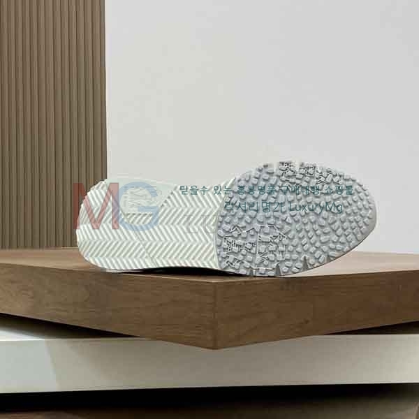 ���� ���ڷ� ��ġ�ڸ� ����Ŀ�� BC276666-6