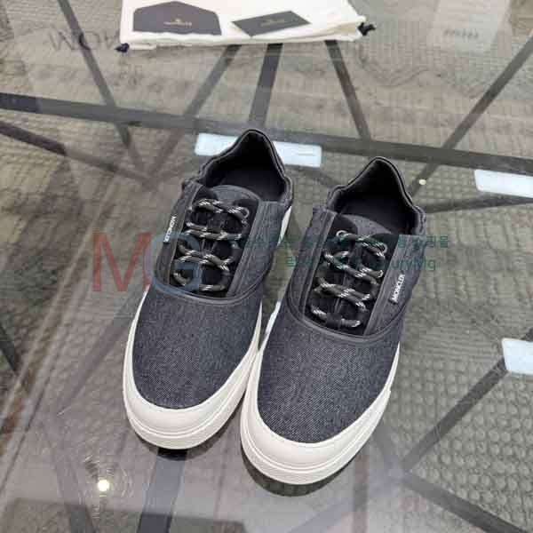 ���� ��**�� ����Ŀ�� M52280