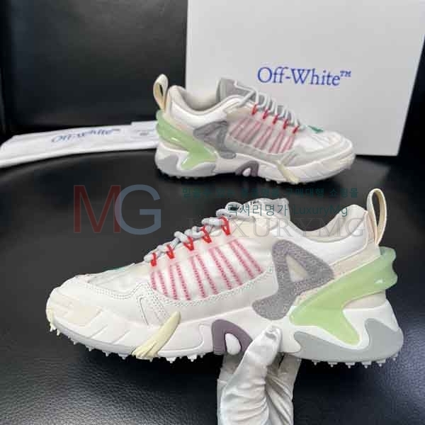 �������� ����ȭ��Ʈ ����Ŀ�� F9808061-1