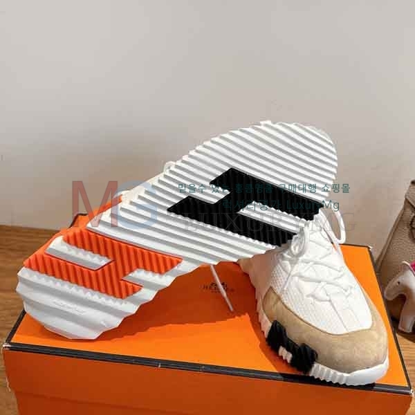  �����޽� ����Ŀ�� �������� HE702240-4