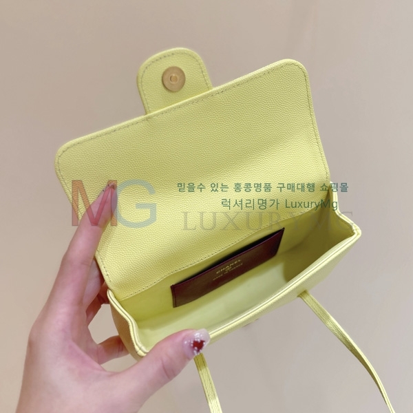 ��* �̴� �÷� �� AP5068-202