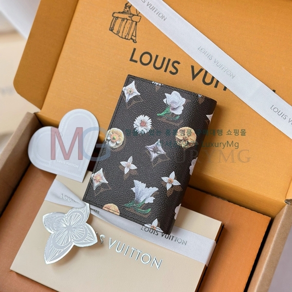 ���̺��� �н���Ʈ Ŀ�� �������� M27548-200