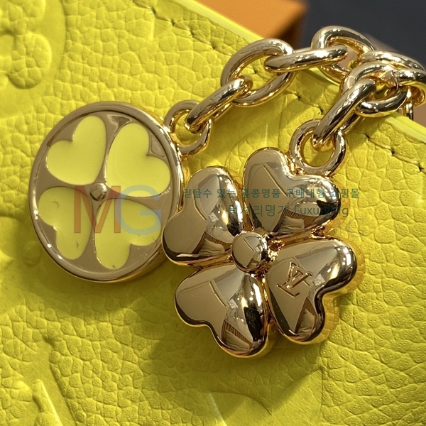 ���̺��� Ŭ���� ���� M27506-1