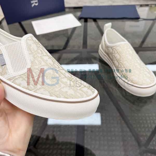 ���� ��� ������ 2DA47750-2