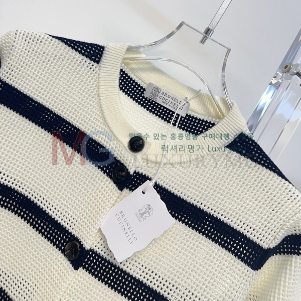 ���� ���ڷ� ��ġ�ڸ� ���� Ƽ���� BC1567032-4