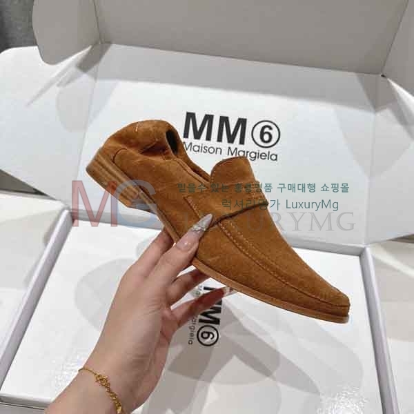 �̿�̿� ���� M7888022-4