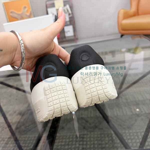 ���� ��**�� ����Ŀ�� M2N6603-7