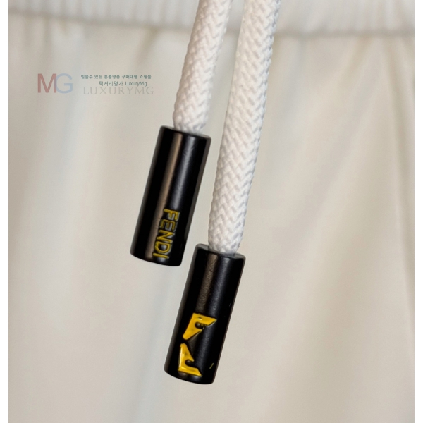 ���� ��� ���� 23435683-1