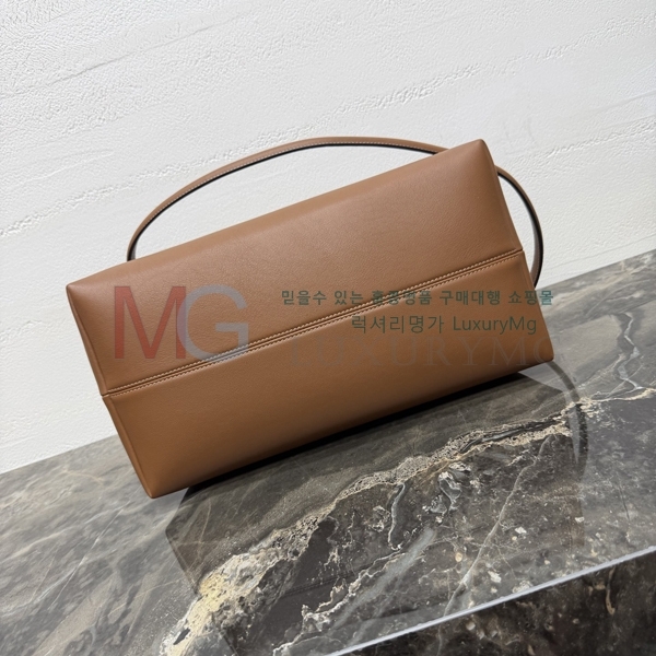 ������ ���ͽ� �Ŀ�ġ L104J3-2