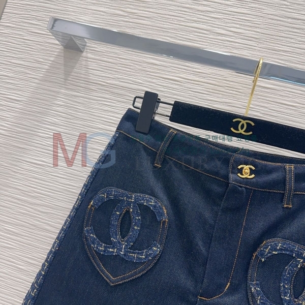 ���� ��* ���� ���� CH4235420-9