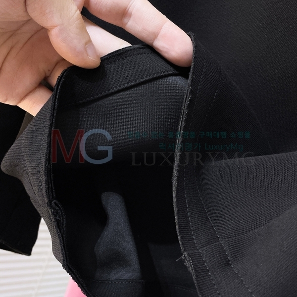 ���� ũ������ �ݹ��� K8648-2