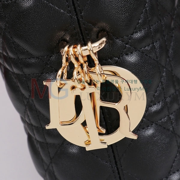 ��� �̴Ϲ� M1538-4