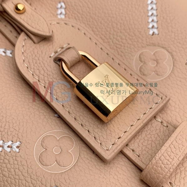 ���̺��� ���� MM M28524-1