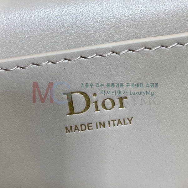 ��� �̴� ����Ƽ�� D565001-5
