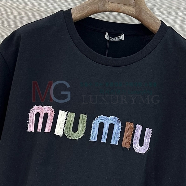 ���� �̿�̿� ���� Ƽ���� MU353026-1