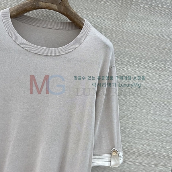 ���� ���ڷ� ��ġ�ڸ� ���� Ƽ���� BC5443780-3