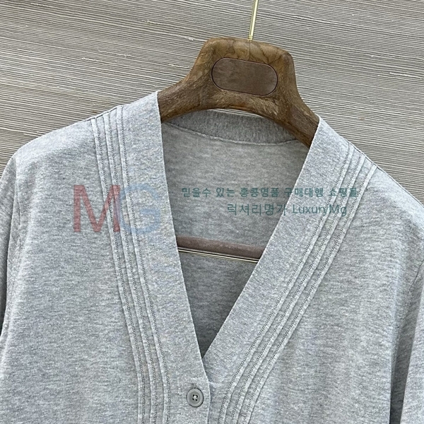 ���� ���ڷ� ��ġ�ڸ� ���� Ƽ���� ����� BC2346477-4