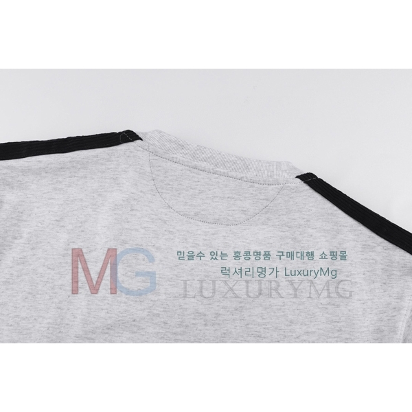 ���� ���ڷ� ��ġ�ڸ� ���� Ƽ���� BC45708-1