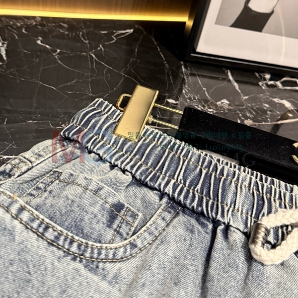 ���� ���̺��� �ݹ��� 23436452