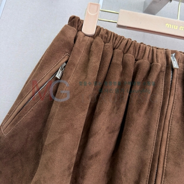 ���� �̿�̿� ��ĿƮ MIU3345670-4