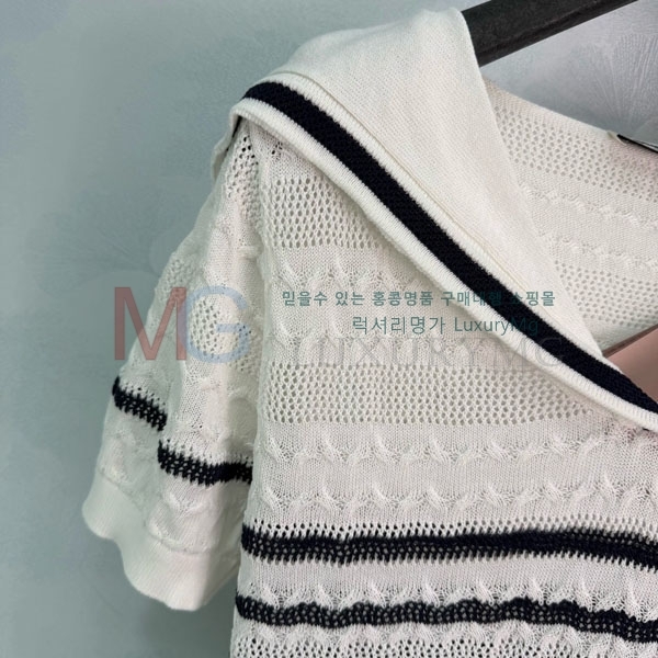 ���� �̿�̿� ī�� ����Ƽ MU336370-2