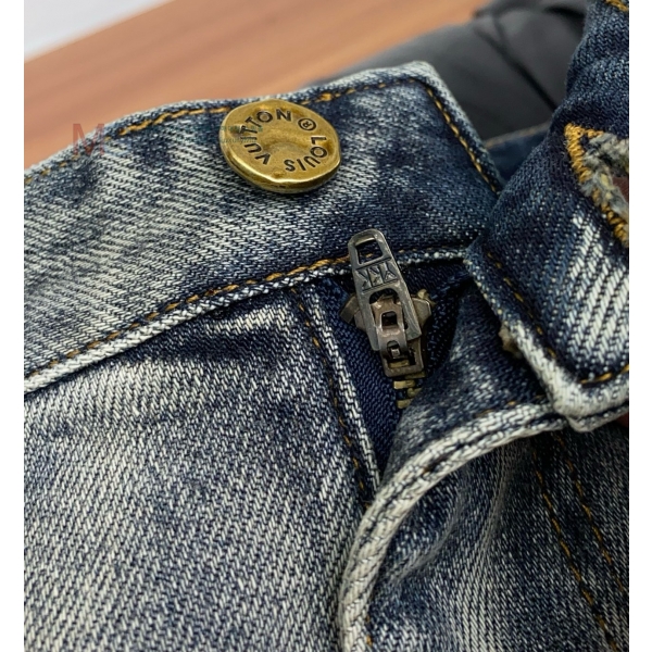 ���� ���̺��� �ݹ��� 23436405
