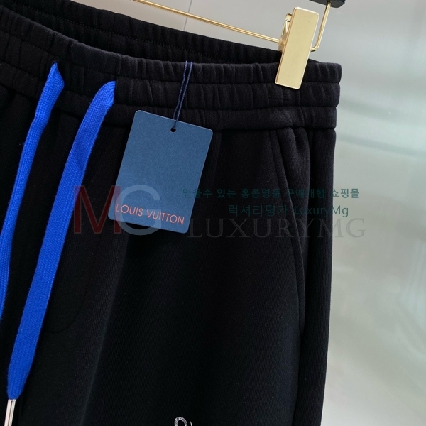���� ���̺��� �ݹ��� 23436455