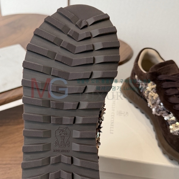  ���� ���ڷ� ��ġ�ڸ� ����Ŀ�� BC570772-3