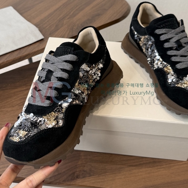  ���� ���ڷ� ��ġ�ڸ� ����Ŀ�� BC570772-2