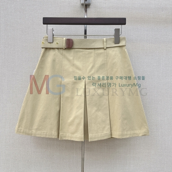 ���� �̿�̿� ��ĿƮ MIU4356435-2