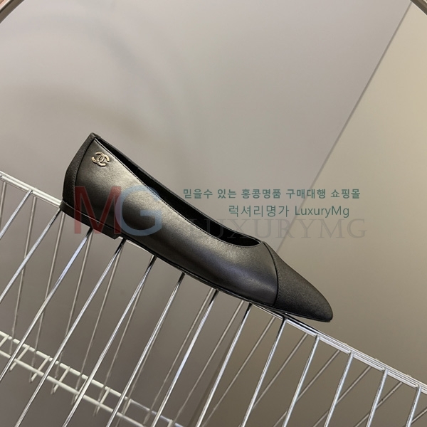 ���� ��* �÷����� R607748-4