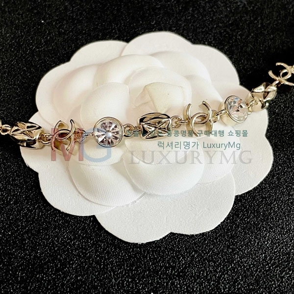 ��* ����� CHA365730-4