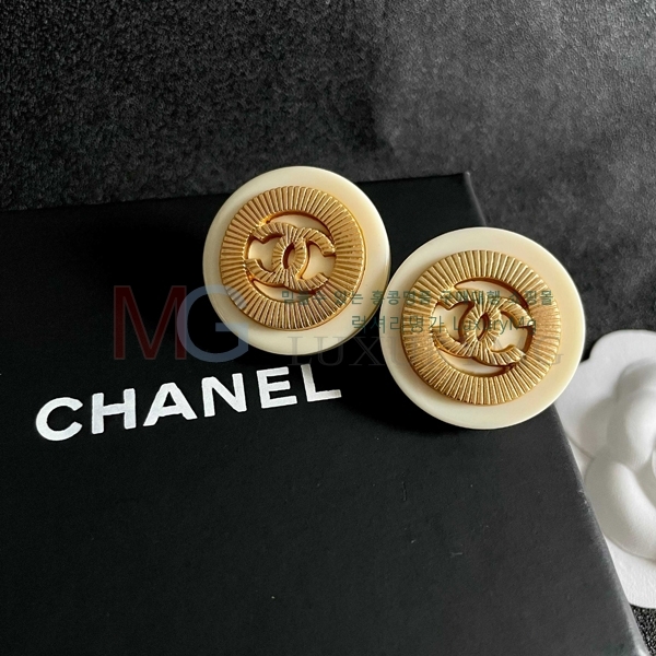 ��* �Ͱ��� CHA679780-9