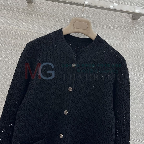 ���� �η�**�� ������ ����� LP451044-16