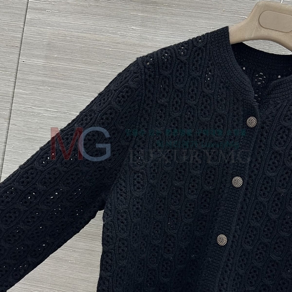 ���� �η�**�� ������ ����� LP451044-16