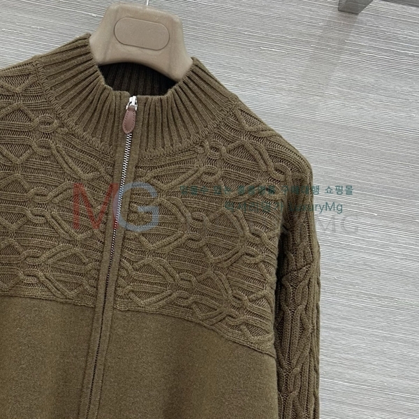 ���� �η�**�� ������ ���� LP4545033-9